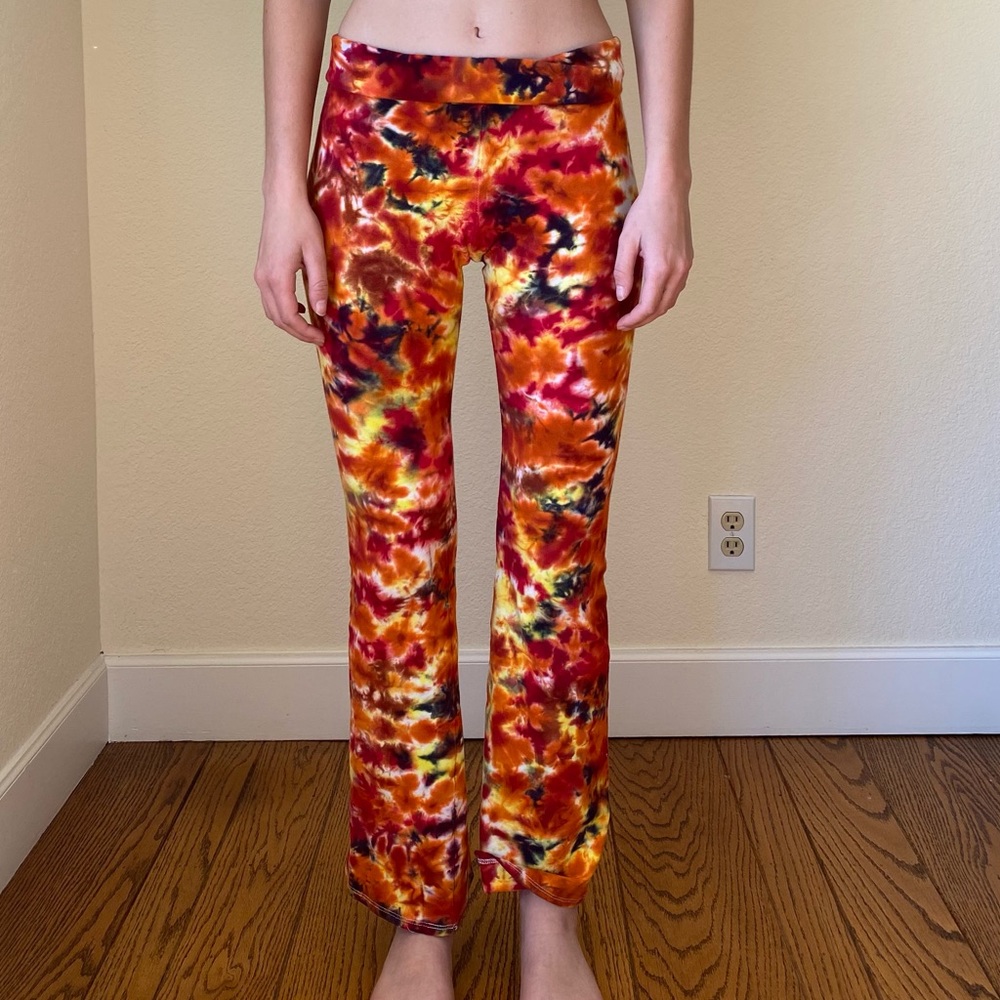 Tie dye bootcut stretchy pants